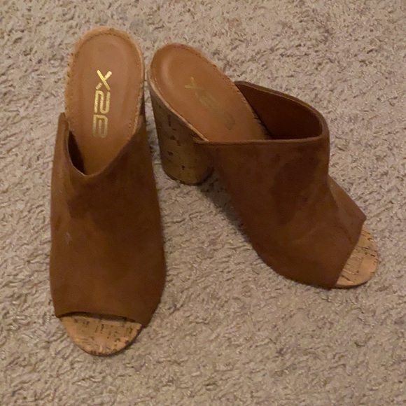 Wedges - Picture 2 of 4